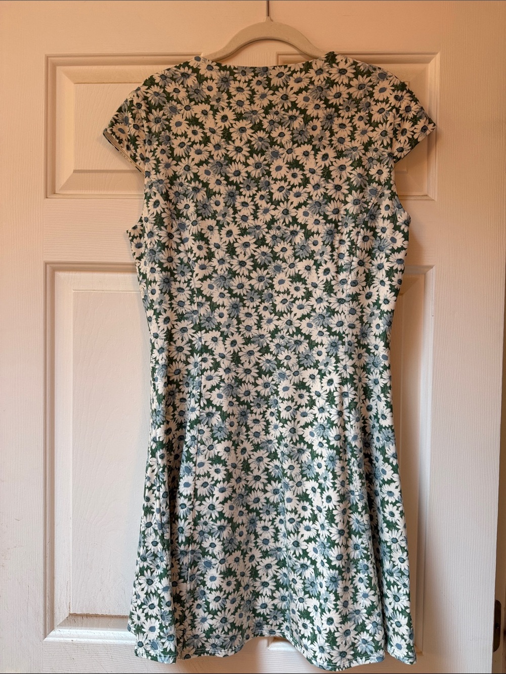 Reformation Brand size L Daisy Printed stretchy mini dress - Picture 5 of 5